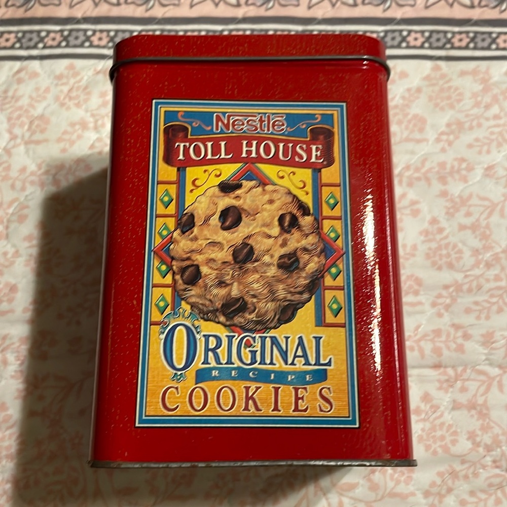 Nestle Toll House Cookies vintage Tin Can. Has nice bright graphics.